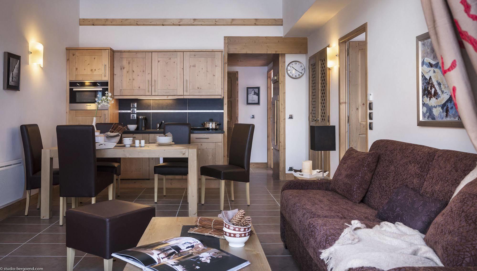 Cgh Residences And Spa Les Chalets De Leana Les Carroz d'Araches Exterior photo